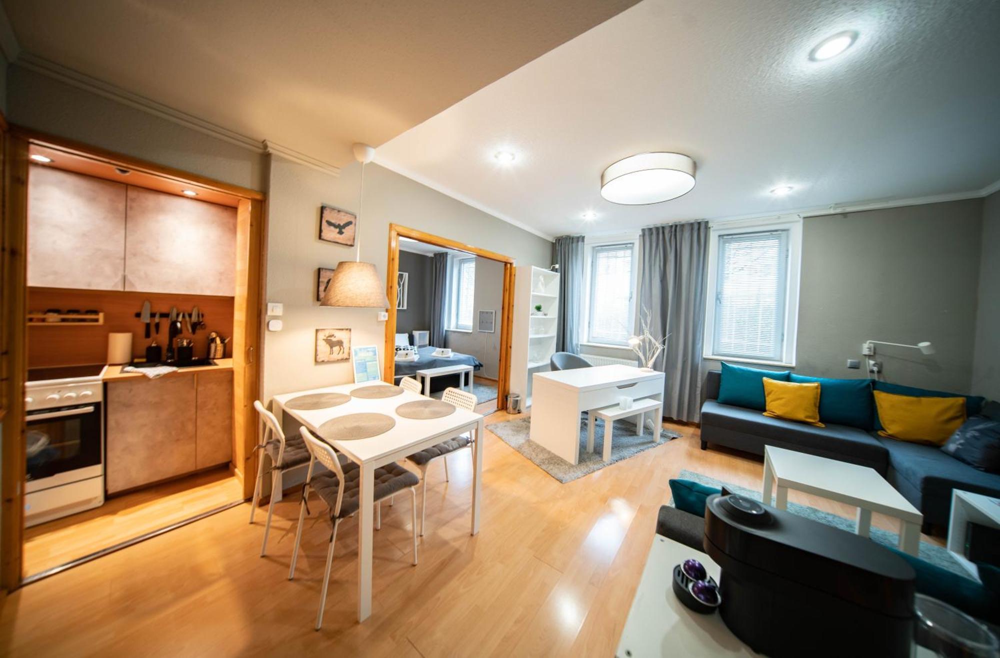 Lovely Flat By The Castle For 4Ppl บูดาเปสต์ ภายนอก รูปภาพ